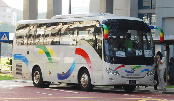 （公司班車接送）讓員工出行更便捷、更舒適